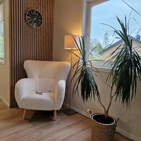 Hillfront 60 Guest house